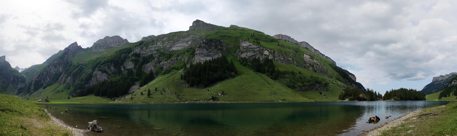 Baden im Seealpsee