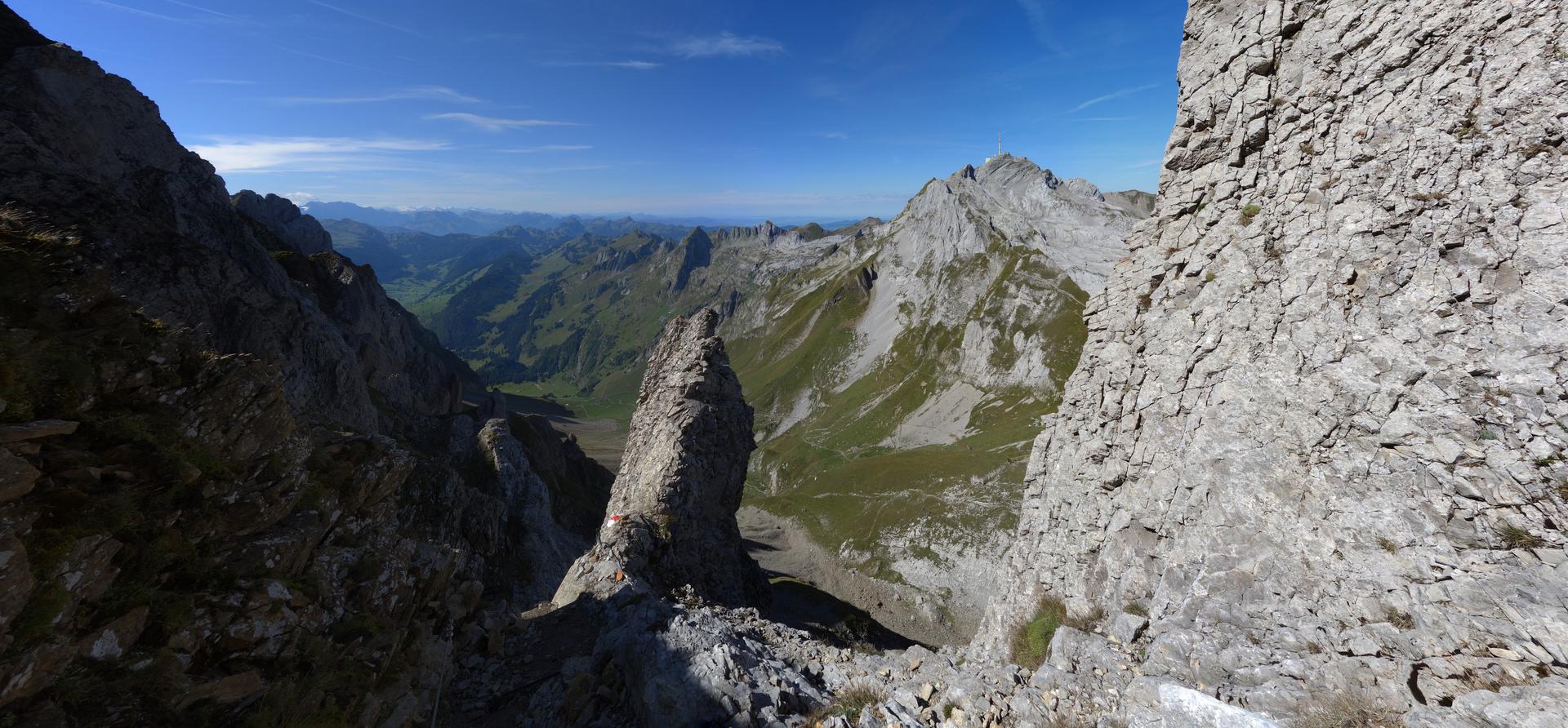 Gefährlicher Abgrund am Altmannsattel