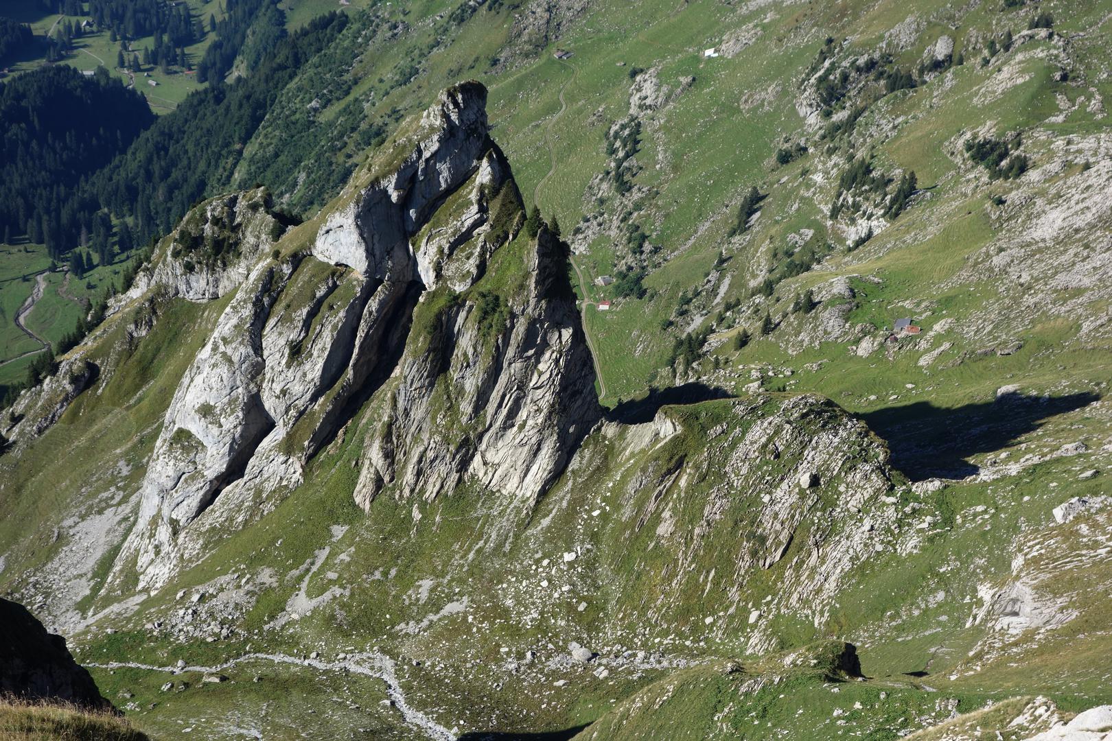 Weg am Abgrund