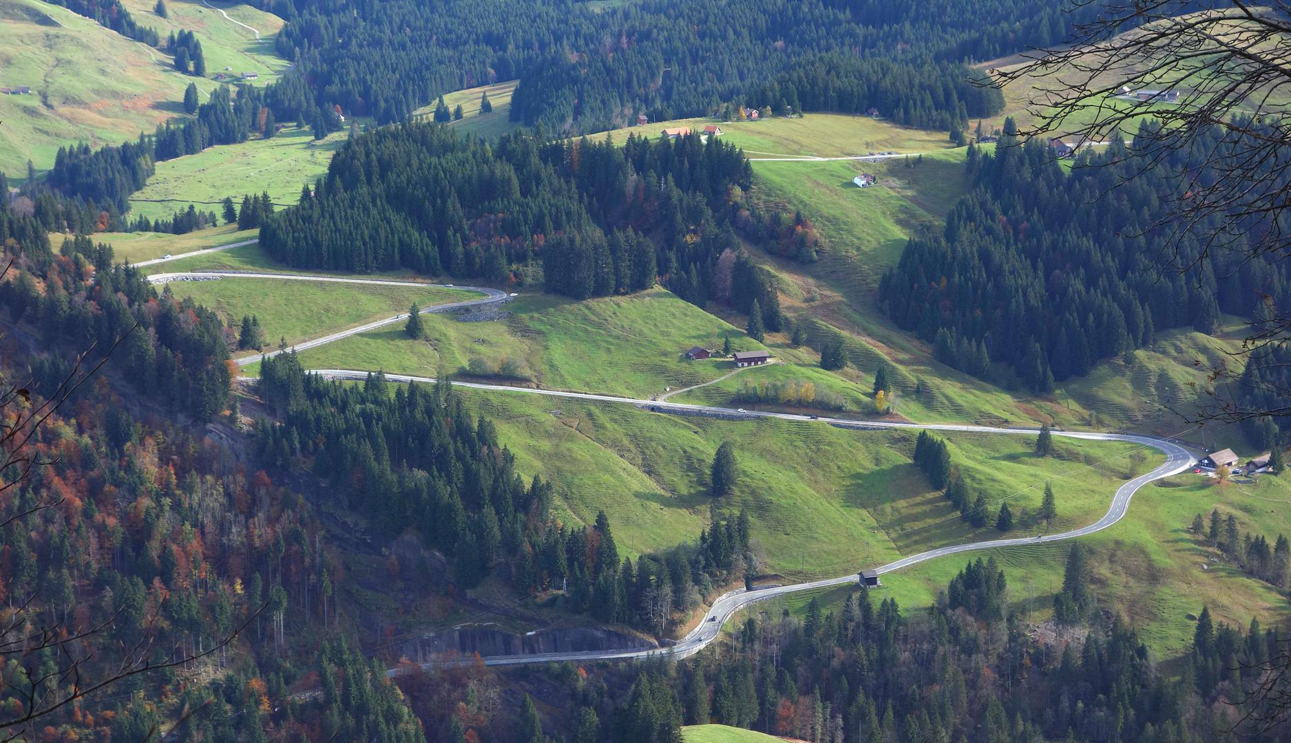 Serpentinen der Schägalp Passstraße