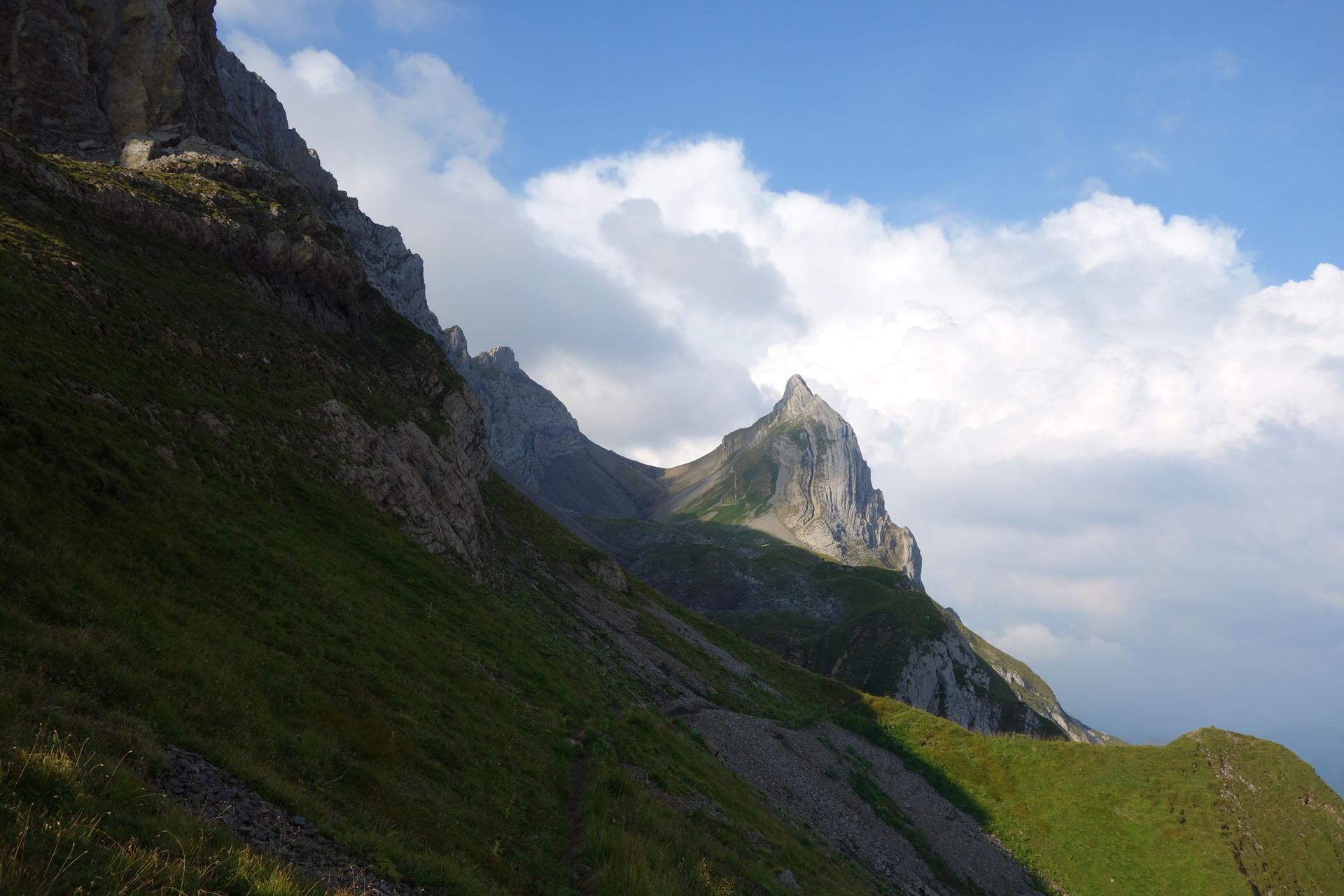 Vom Lötzisälplisattel zum Säntis