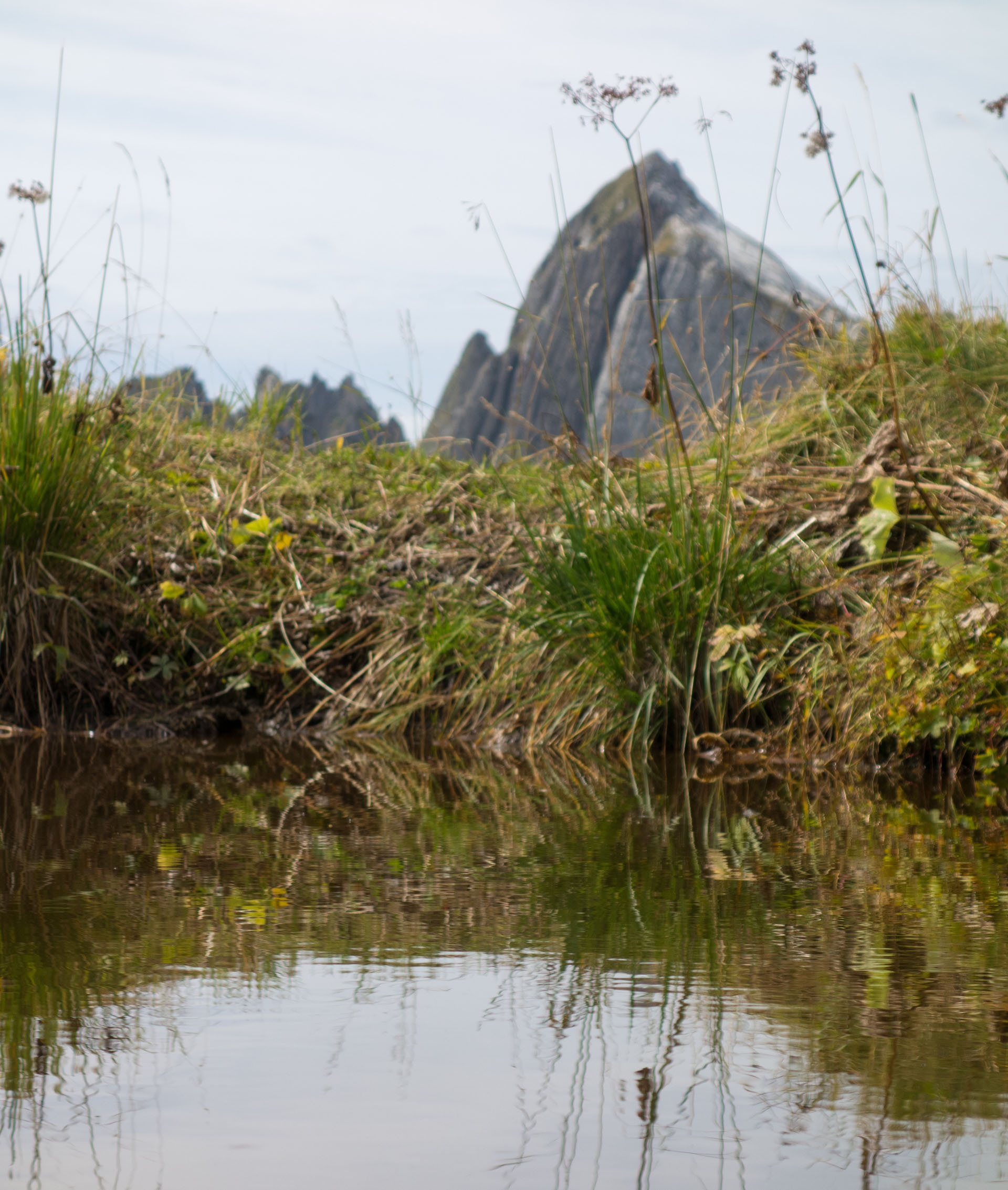 Berg Silberplatten mit See