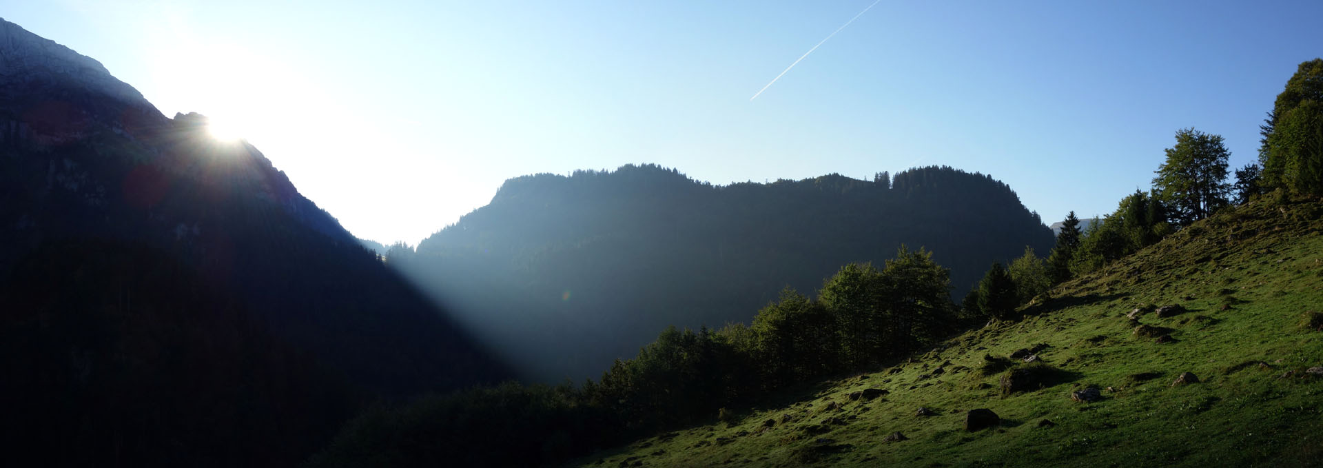 Sonnenaufgang in den Alpen