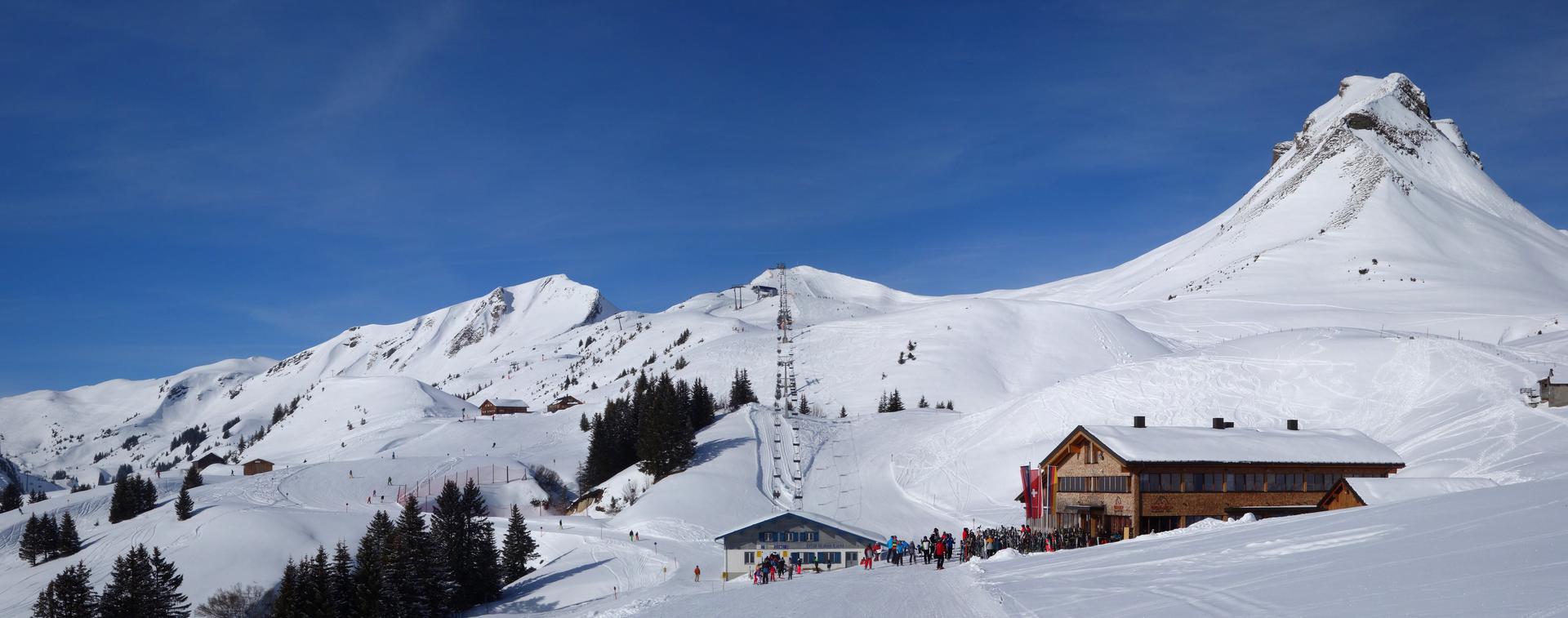 Uga Alp mit Mittagsspitze