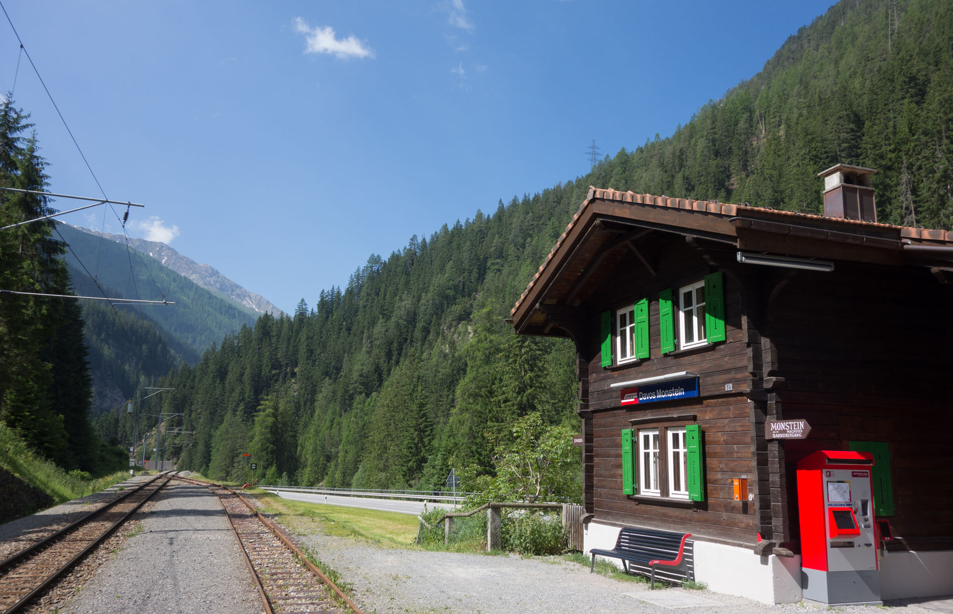 Bahnhof Davos Monstein