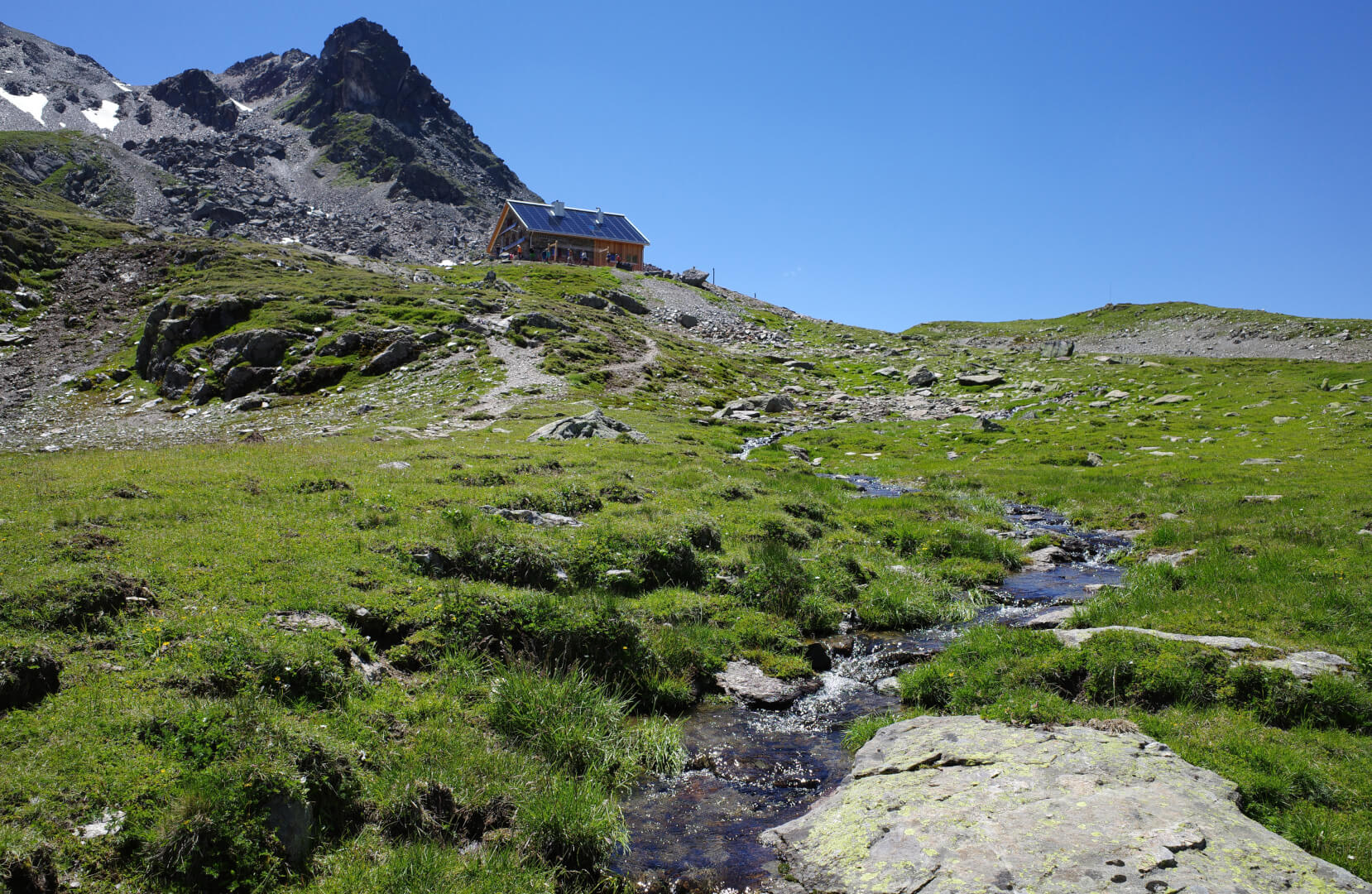 Grialetsch Hütte