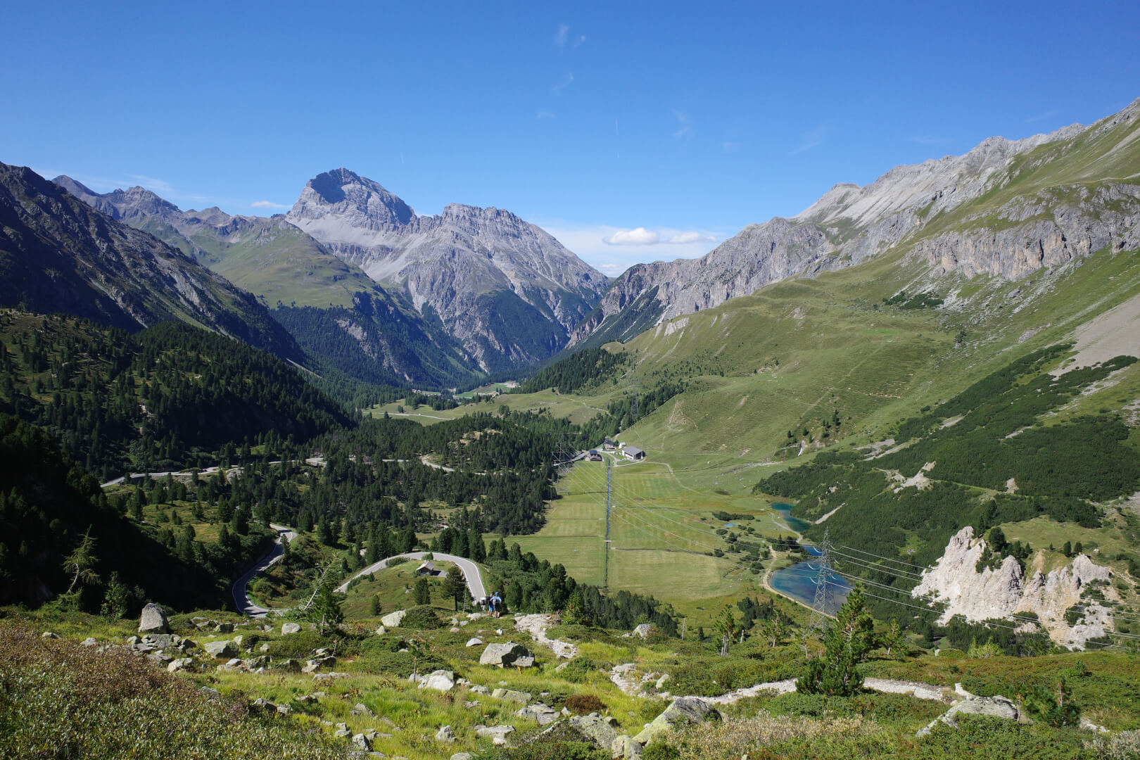 Oberhalb der Passstraße