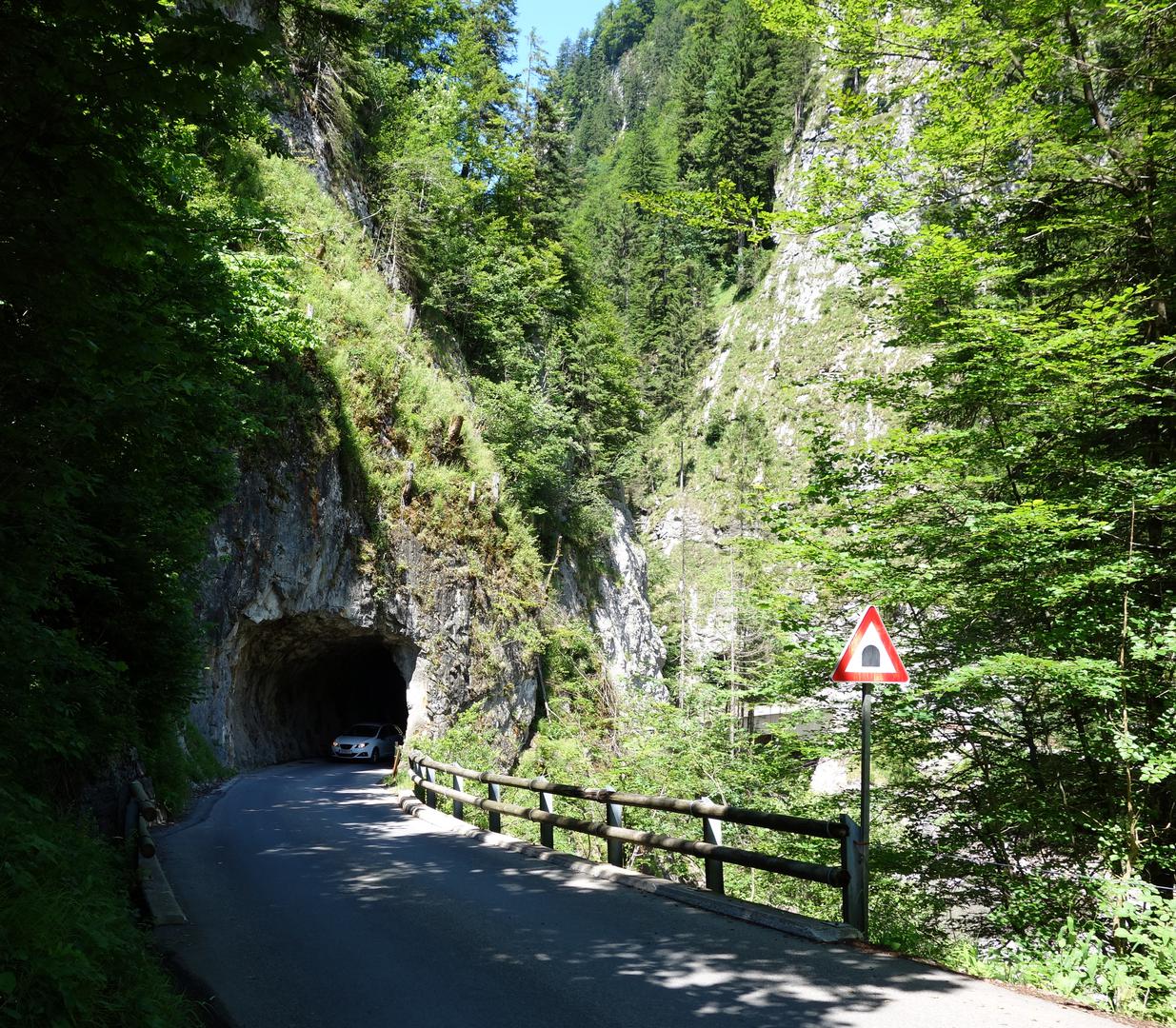 Rückfahrt durch Rappenlochschlucht