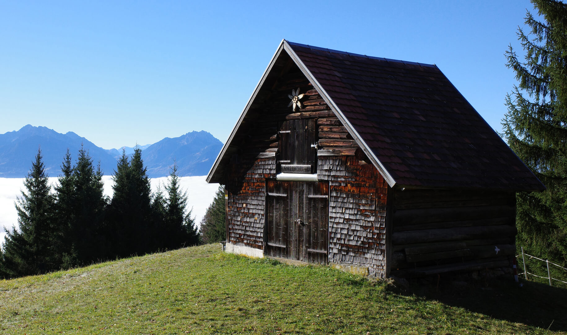 Kleines Holzhaus