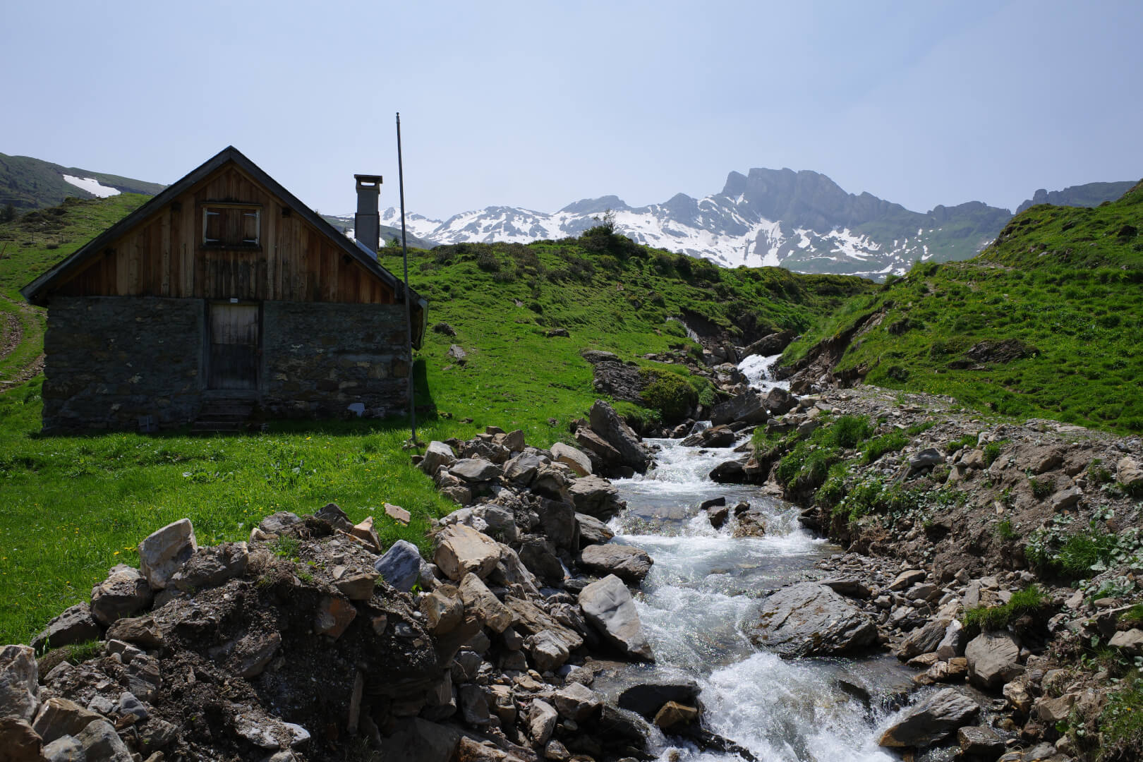 Bergbach an Alp Fursch