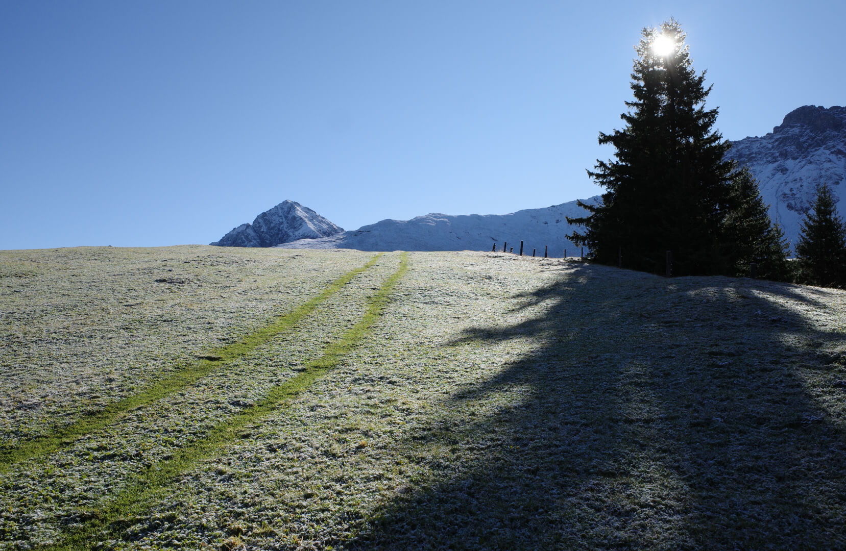 Langer Schatten