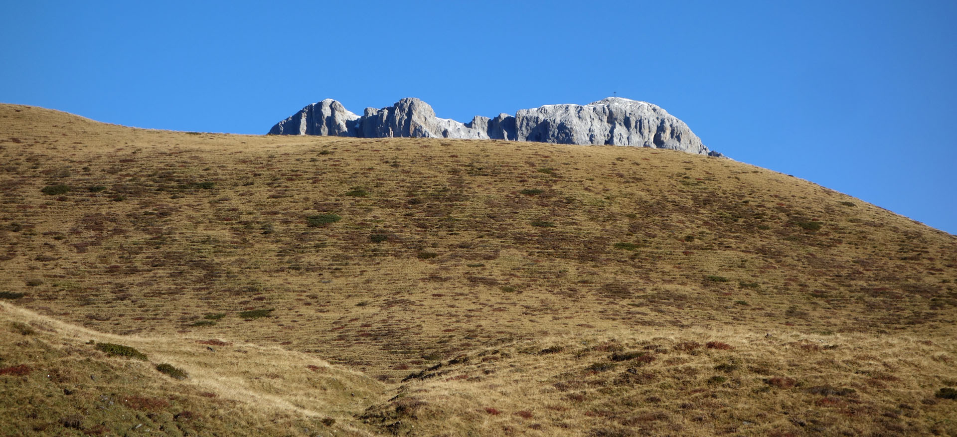 Sulzfluh hinter Grashügel