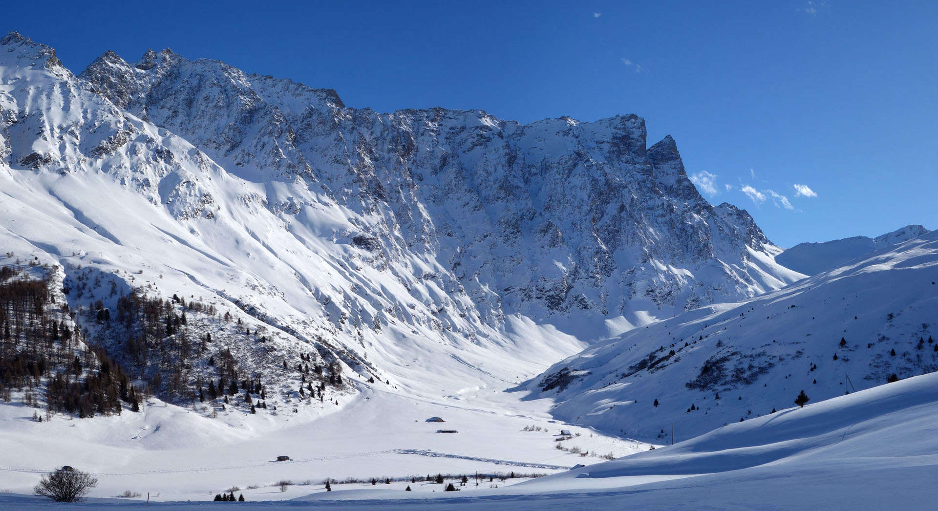 Val Curtegns