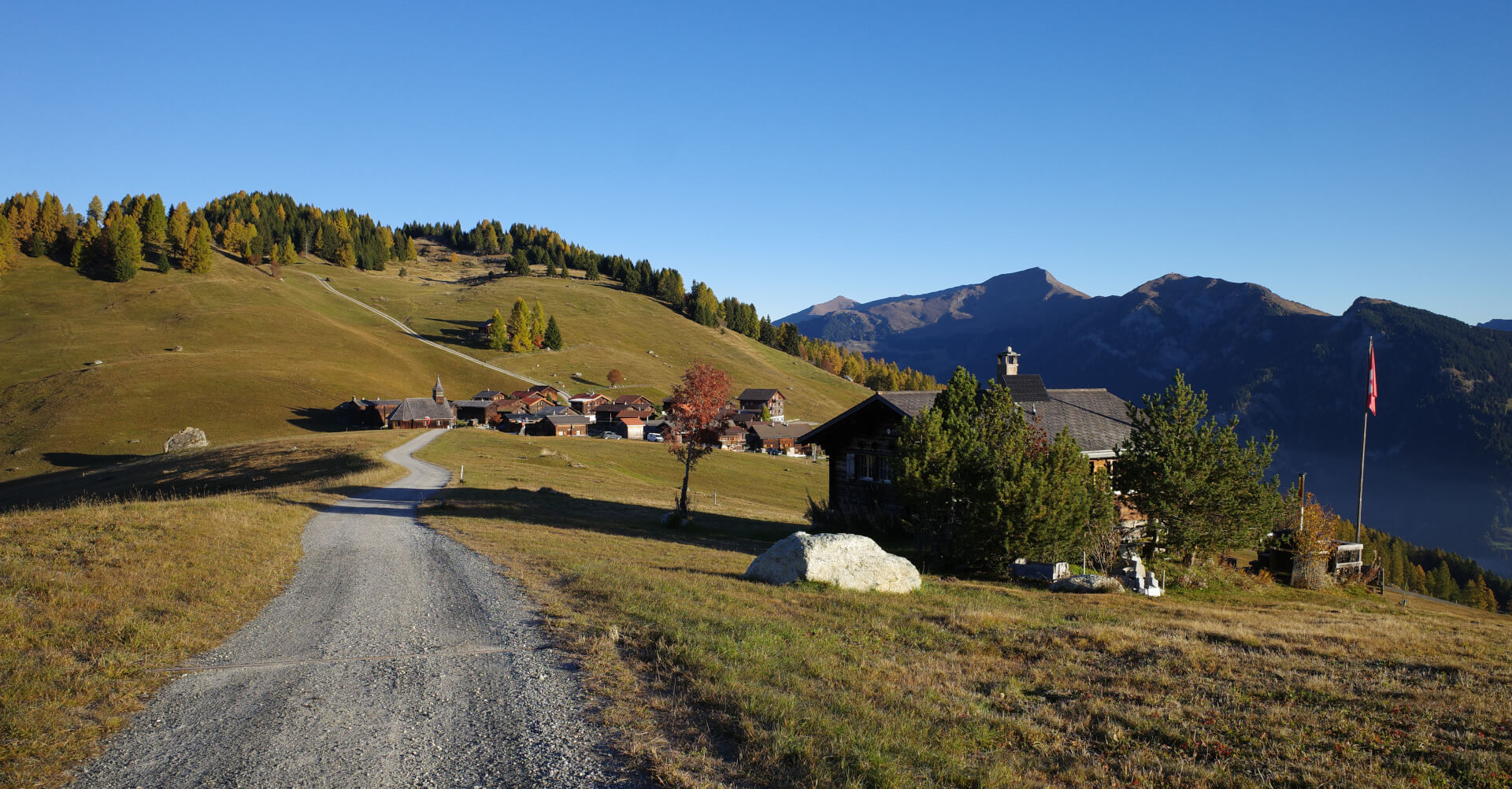 Spazierweg Obermutten