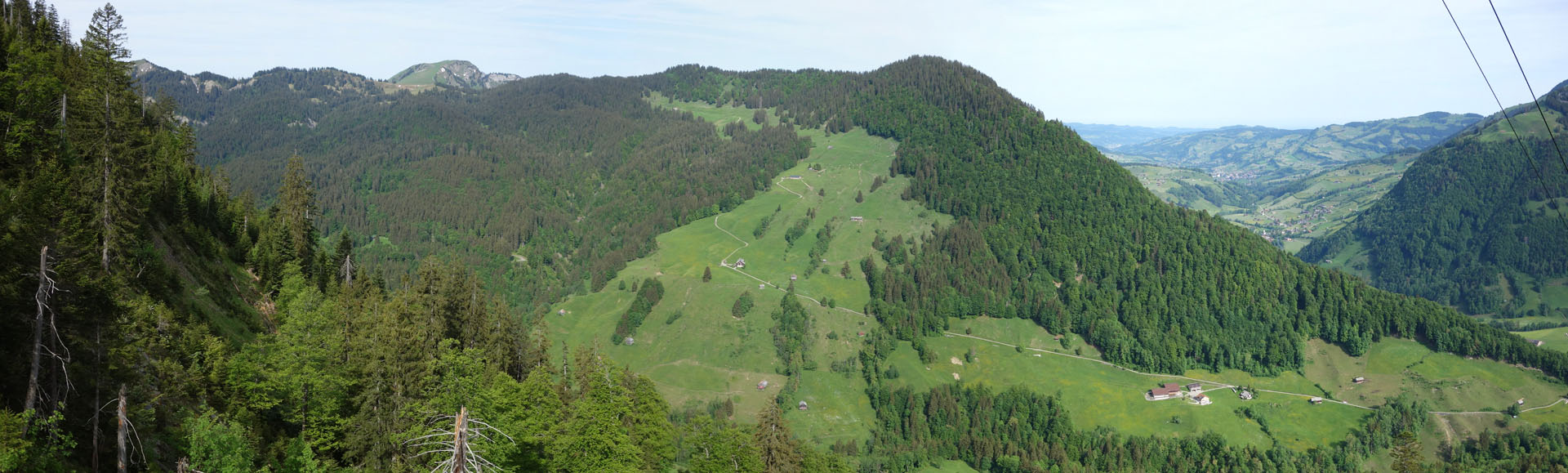 Fahrt mit Kistenbahn