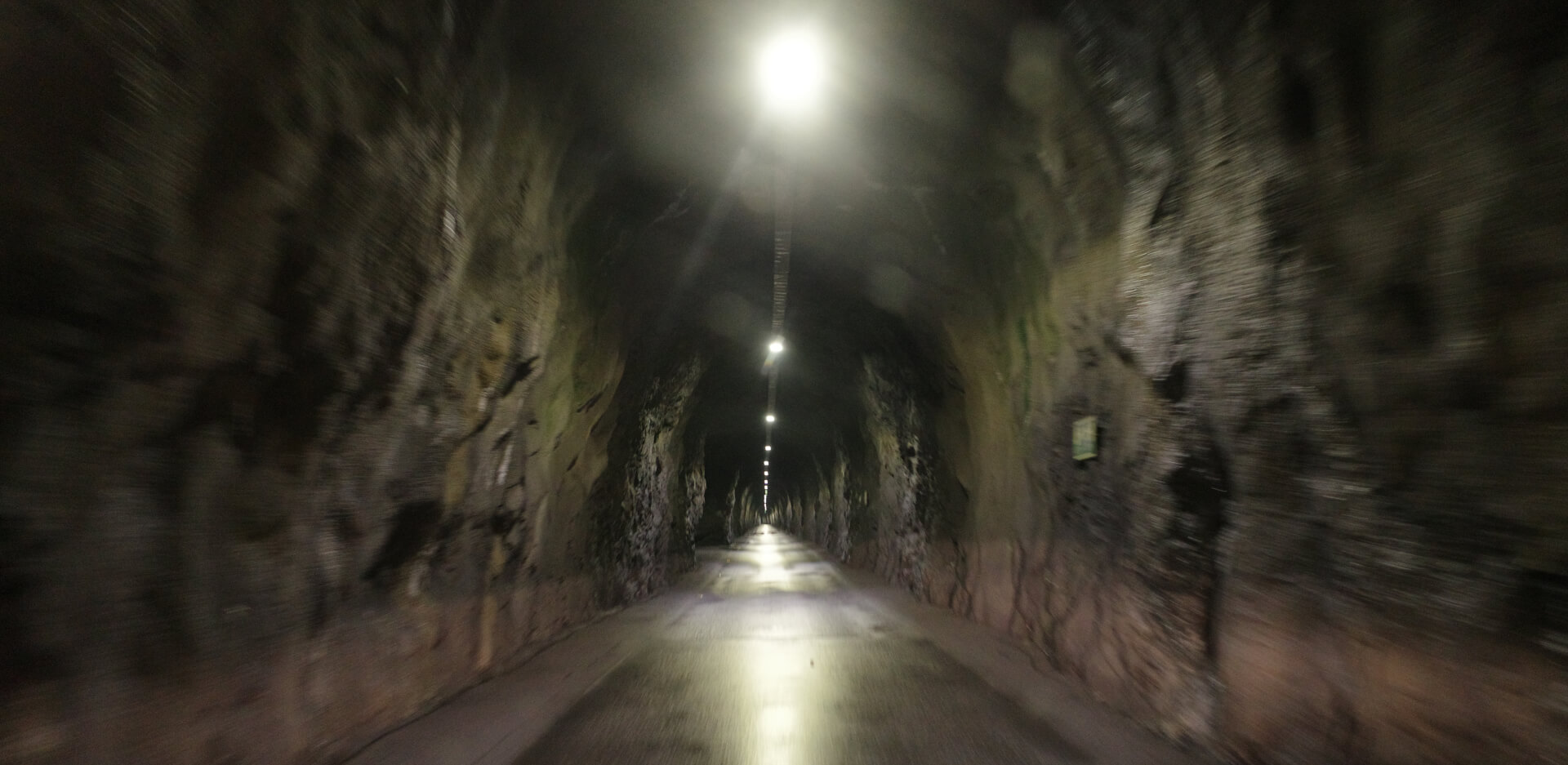 Einspuriger Tunnel