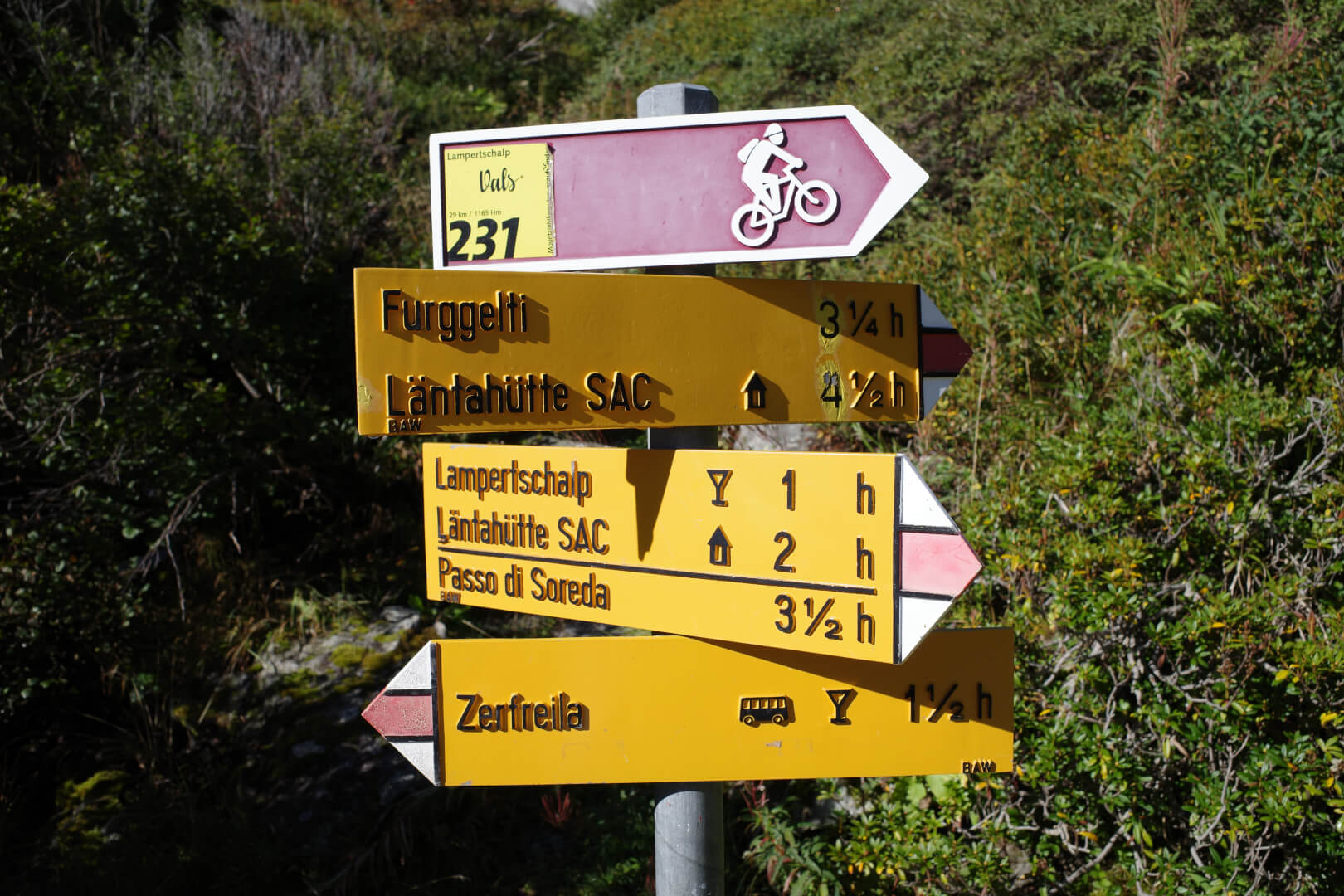 Wanderzeiten Zervreila