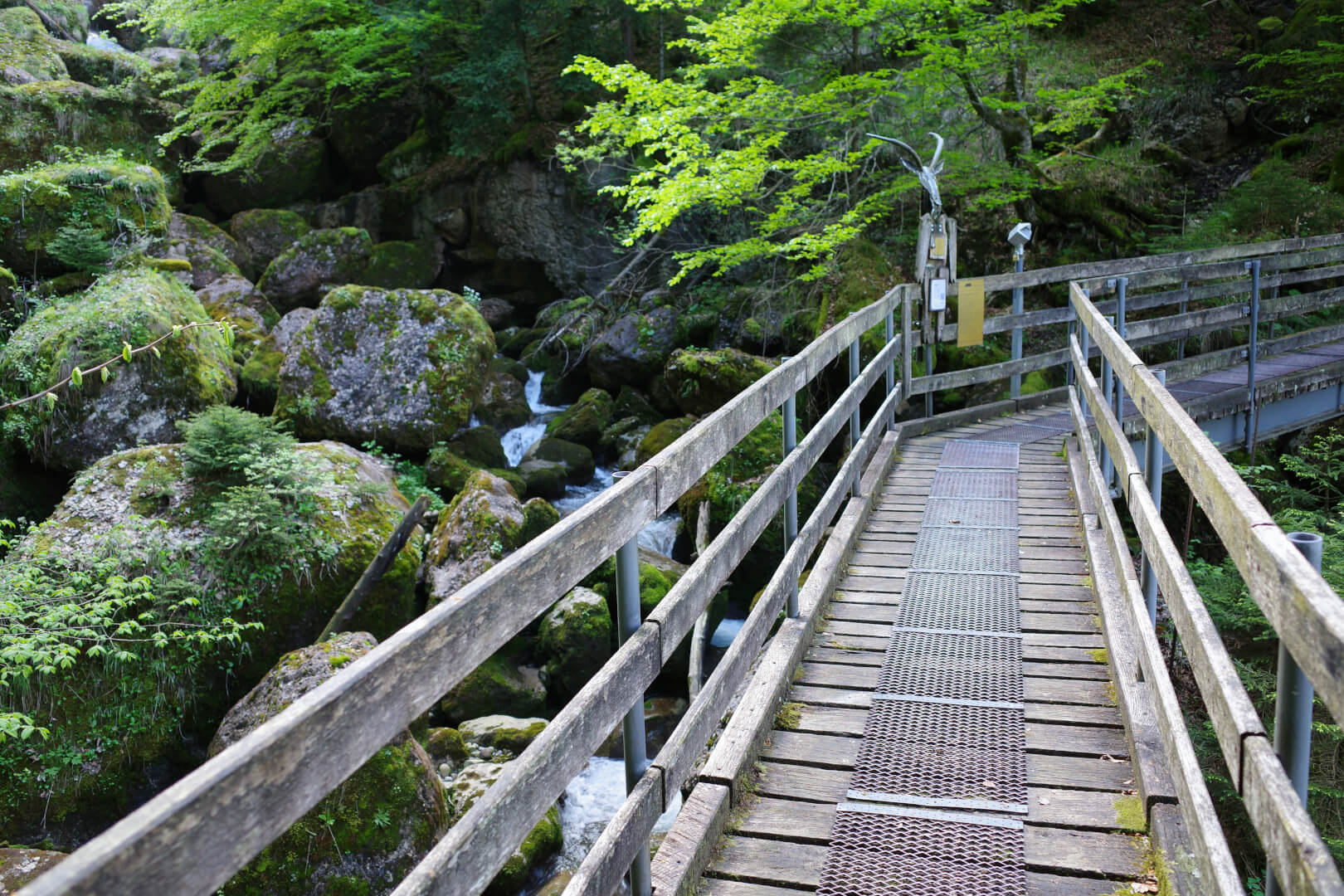 Brücke mit Knick